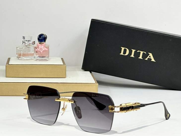 Picture of Dita Sunglasses _SKUfw70119821fw